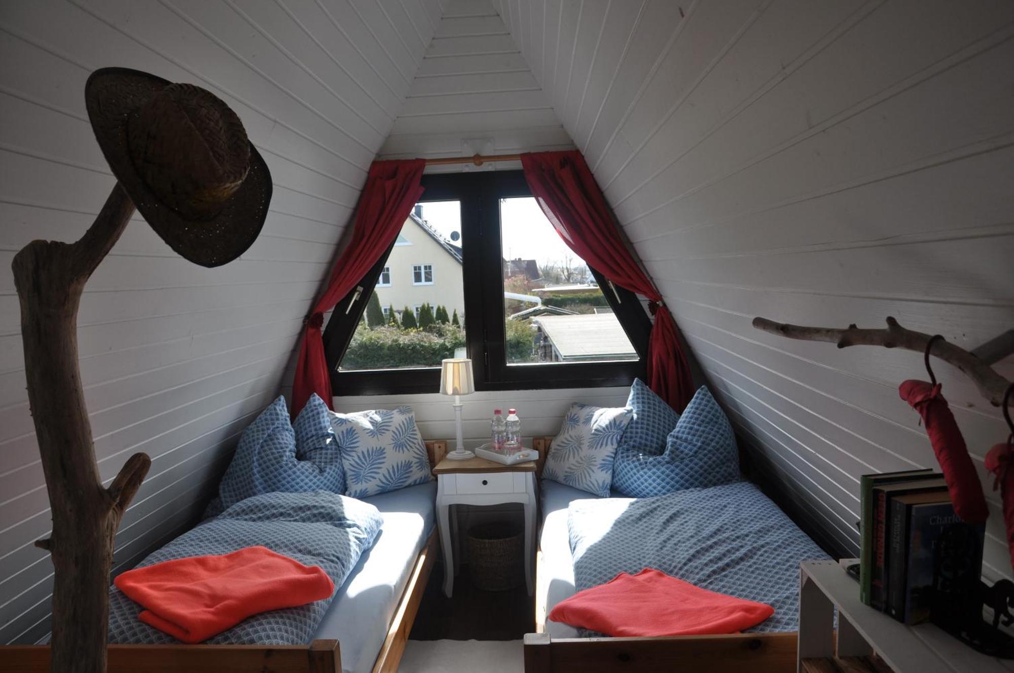 Ferienhaus Naehe Warnemuende Elmenhorst/Lichtenhagen ภายนอก รูปภาพ
